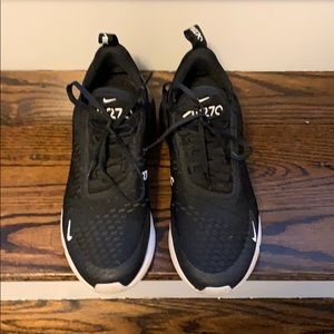Nike air 270
